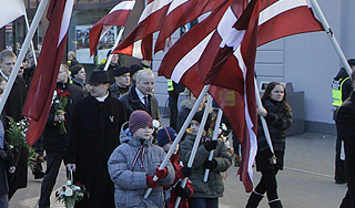 Рига ищет деньги против русского языка Рига ищет деньги против русского языка