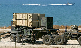 Британское судно везло в КНР ракеты Patriot Британское судно везло в КНР ракеты Patriot