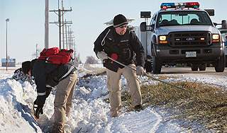 На шоссе Германии высыпались 40 тысяч евро На шоссе Германии высыпались 40 тысяч евро