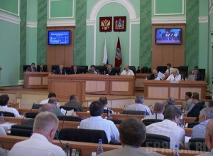 В Брянской областной Думе провели последнее в 2011 году заседание