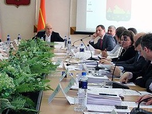 Депутаты горсовета решили чаще встречаться