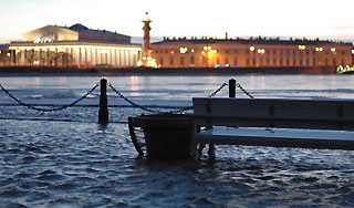 Циклон Patrick несет в Петербург наводнение Циклон Patrick несет в Петербург наводнение