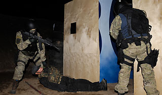 Крымский писатель устроил бойню на даче Крымский писатель устроил бойню на даче