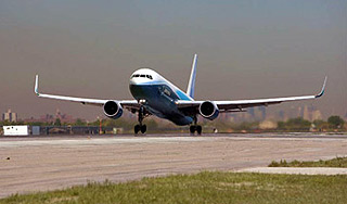 Лукашенко хочет купить самолет Туркменбаши Лукашенко хочет купить самолет Туркменбаши