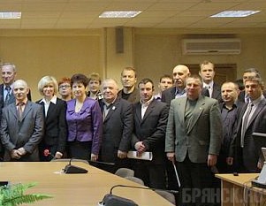 В Брянске наградили 30 работников физической культуры и спорта