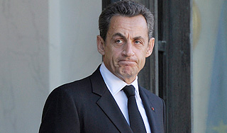 Саркози попал в скандал с "откатами" Саркози попал в скандал с "откатами"