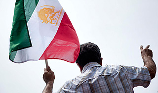 Китай осудил санкции США против Ирана Китай осудил санкции США против Ирана