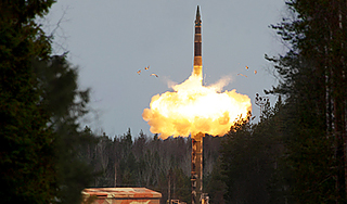 Россия удвоит пуски стратегических ракет Россия удвоит пуски стратегических ракет