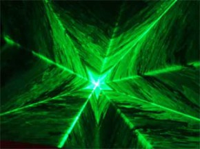 Лазерное шоу в клубе «Space»