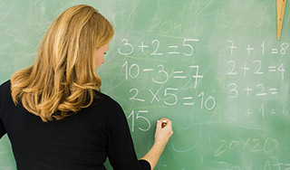 Учитель каблуком искалечил ребенка Учитель каблуком искалечил ребенка