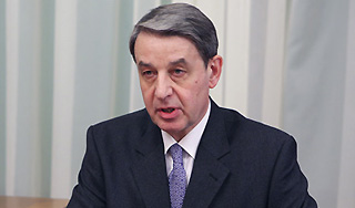 Министр Авдеев засобирался в отставку Министр Авдеев засобирался в отставку