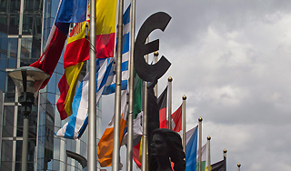 Девять стран ЕС потеряли кредитное доверие Девять стран ЕС потеряли кредитное доверие