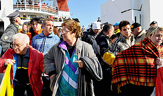 От пассажиров лайнера скрывали катастрофу От пассажиров лайнера скрывали катастрофу