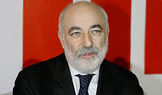 Вексельберг хочет купить "Домодедово" Вексельберг хочет купить "Домодедово"