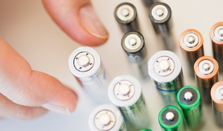 Девочка проглотила батарейку и умерла Девочка проглотила батарейку и умерла