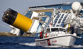 Капитана Costa Concordia уличили во лжи Капитана Costa Concordia уличили во лжи