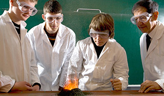 Первокурсники случайно создали опасный газ Первокурсники случайно создали опасный газ