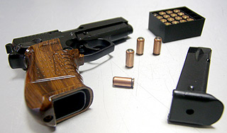 Девочка впала в кому из-за папиной "Осы" Девочка впала в кому из-за папиной "Осы"