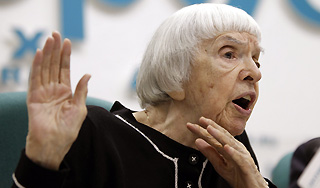 Американская клятва Людмилы Алексеевой Американская клятва Людмилы Алексеевой