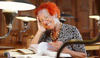 Студентка сдала сессию в вузе в 70 лет Студентка сдала сессию в вузе в 70 лет