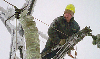 Жители Кубани в лютый мороз сидят без света Жители Кубани в лютый мороз сидят без света