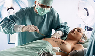 Скульпторы и хирурги создадут суперженщину Скульпторы и хирурги создадут суперженщину