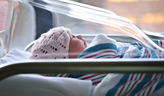 Младенца бросили на морозе в Москве Младенца бросили на морозе в Москве