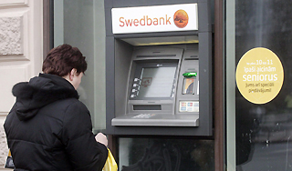 Из-за морозов в Эстонии замерзли банкоматы Из-за морозов в Эстонии замерзли банкоматы