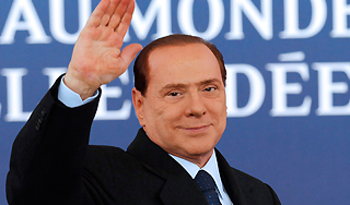 Берлускони уступил дорогу молодым Берлускони уступил дорогу молодым