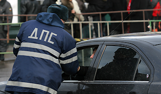 В Москве ищут Mercedes с дырами от пуль В Москве ищут Mercedes с дырами от пуль