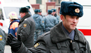 В Волгограде автобус с полицией попал в ДТП В Волгограде автобус с полицией попал в ДТП