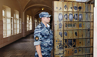 Педофилам назначат химическую кастрацию Педофилам назначат химическую кастрацию