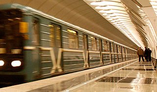 В метро Петербурга разбился юноша В метро Петербурга разбился юноша