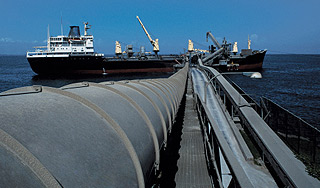 Китай сократил импорт нефти из Ирана Китай сократил импорт нефти из Ирана