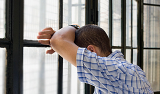 Школьник убил себя после разговора с отцом Школьник убил себя после разговора с отцом