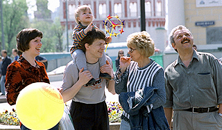 Россиянам хотят продлить майские праздники Россиянам хотят продлить майские праздники