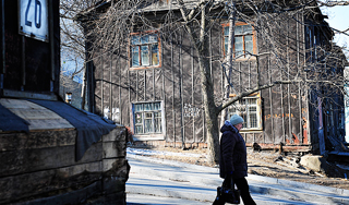 Путин сделал выговор за ремонт жилья Путин сделал выговор за ремонт жилья