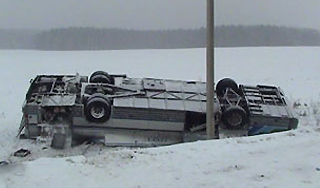 Пассажиры автобуса погибли под Калугой Пассажиры автобуса погибли под Калугой