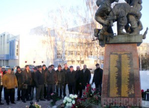 Брянцы почтили память воинов-интернационалистов Фото: rsvabryansk.ru