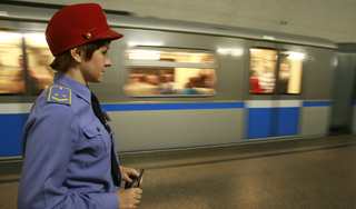 Трагедия остановила поезда в метро Трагедия остановила поезда в метро