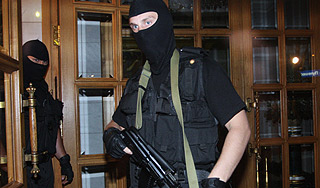 Московский банк обыскали по "игорному" делу Московский банк обыскали по "игорному" делу