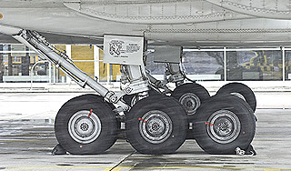 Самолету не хватило полосы в "Шереметьево" Самолету не хватило полосы в "Шереметьево"