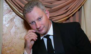 Адвоката-телеведущего посадили в тюрьму Адвоката-телеведущего посадили в тюрьму