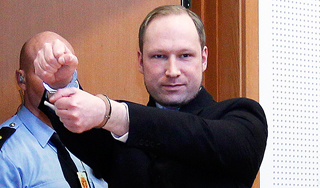 Брейвик хотел убивать политиков по списку Брейвик хотел убивать политиков по списку