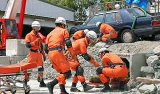 Токио готовят к мощнейшему подземному удару Токио готовят к мощнейшему подземному удару