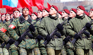 Россияне стали больше уважать армию Россияне стали больше уважать армию