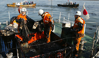 Япония отказывается от иранской нефти Япония отказывается от иранской нефти