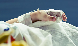 Школьники впали в необъяснимую кому Школьники впали в необъяснимую кому