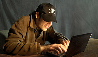 Хакеры атаковали россиян в соцсетях Хакеры атаковали россиян в соцсетях