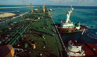 Иран отказался поставить нефть Греции Иран отказался поставить нефть Греции